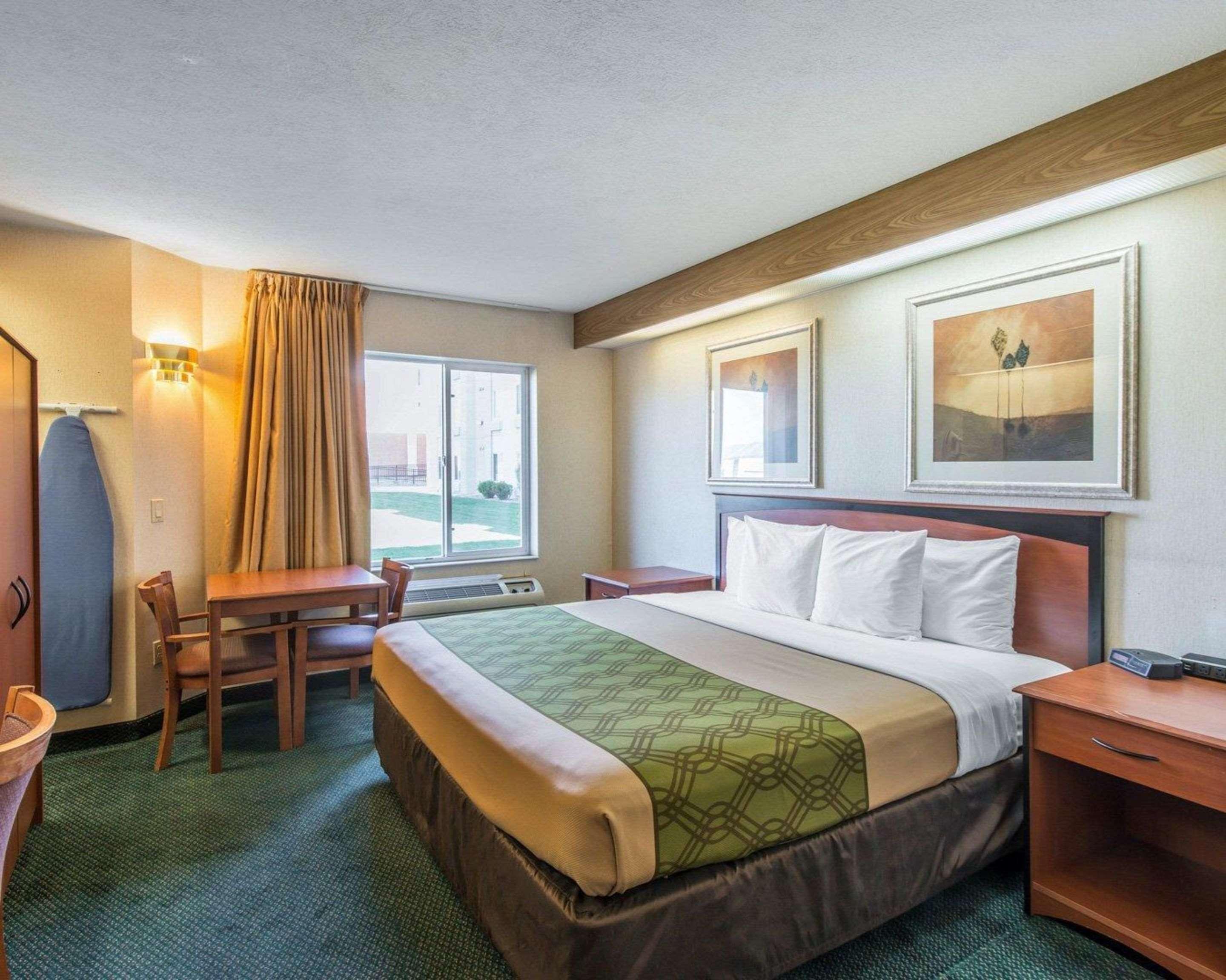 Econo Lodge North Academy Colorado Springs Exteriér fotografie