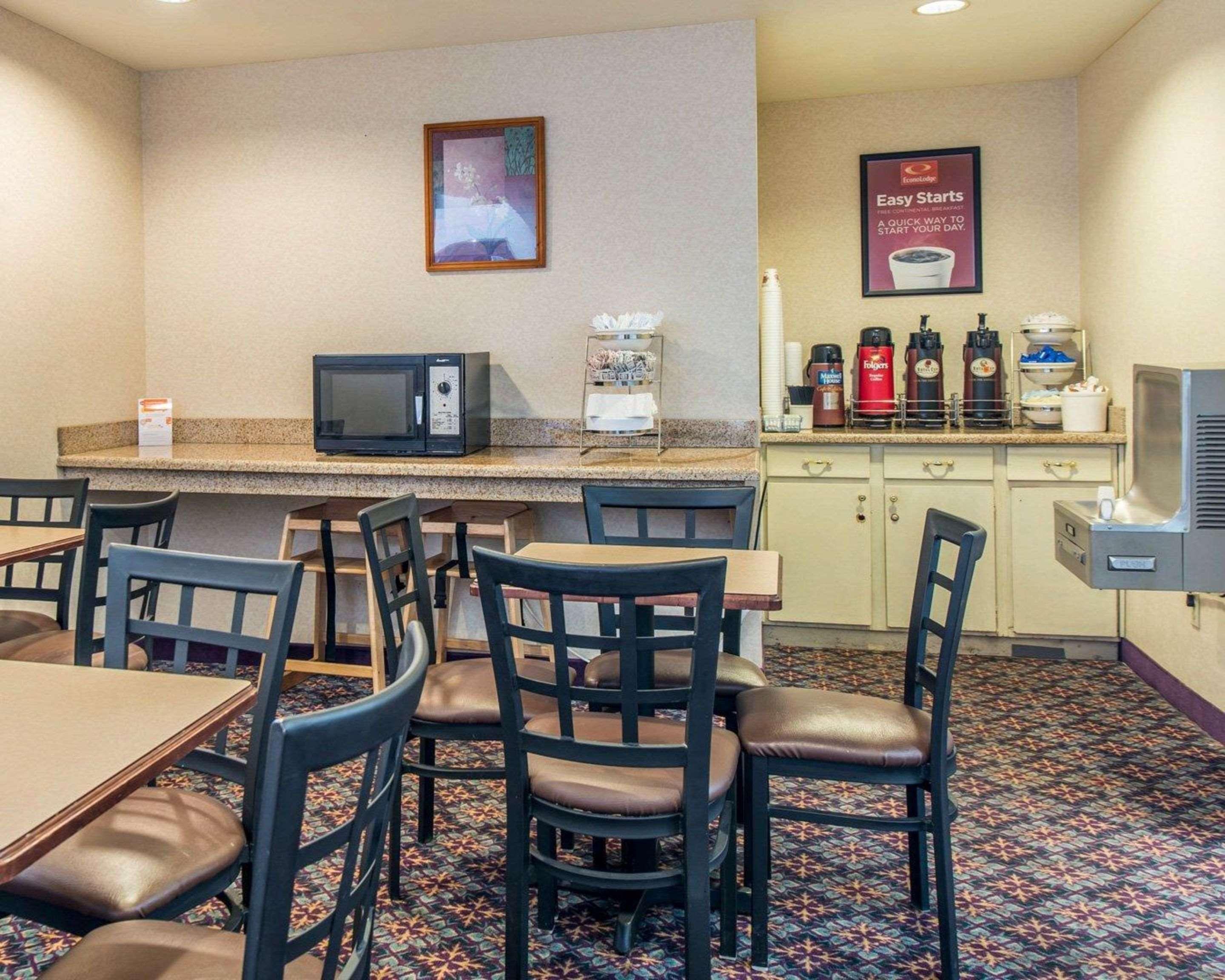 Econo Lodge North Academy Colorado Springs Exteriér fotografie